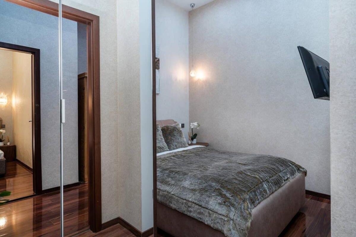 Central Luxy Design Apartment Budapest Bagian luar foto