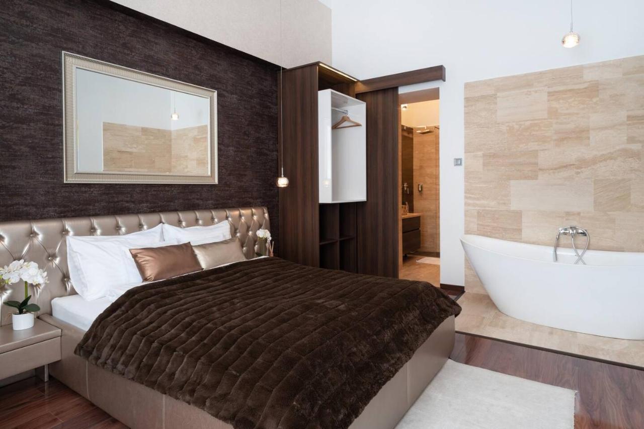 Central Luxy Design Apartment Budapest Bagian luar foto